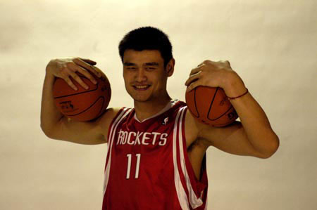 [中超]林良铭传射张玉宁破门 北京国安4-0武汉三镇