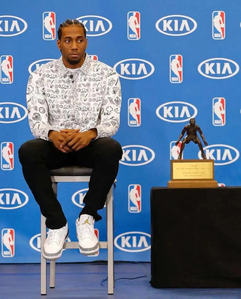 森保一：只要富安健洋状态恢复良好，他就是世界杯名单的候选