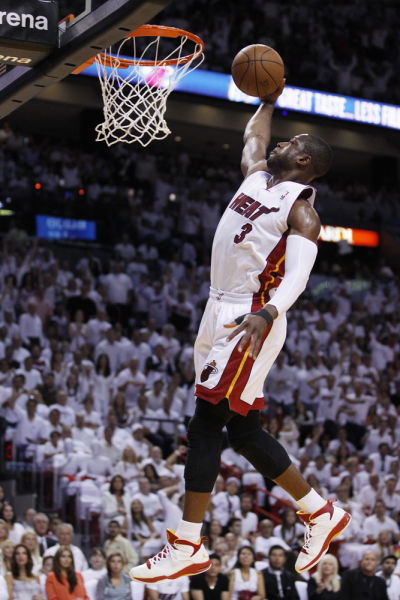 梦回火箭！哈登36分钟狂轰55分 首节27分+半场35分 刷爆七大纪录