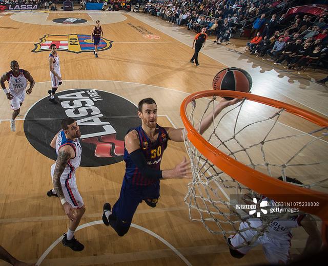 育碧掌门人分享如何应对《刺客信条影》争议