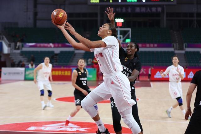 佩杜拉：尤文冬窗想补强中场、右后卫、中卫，已瞄准多名球员