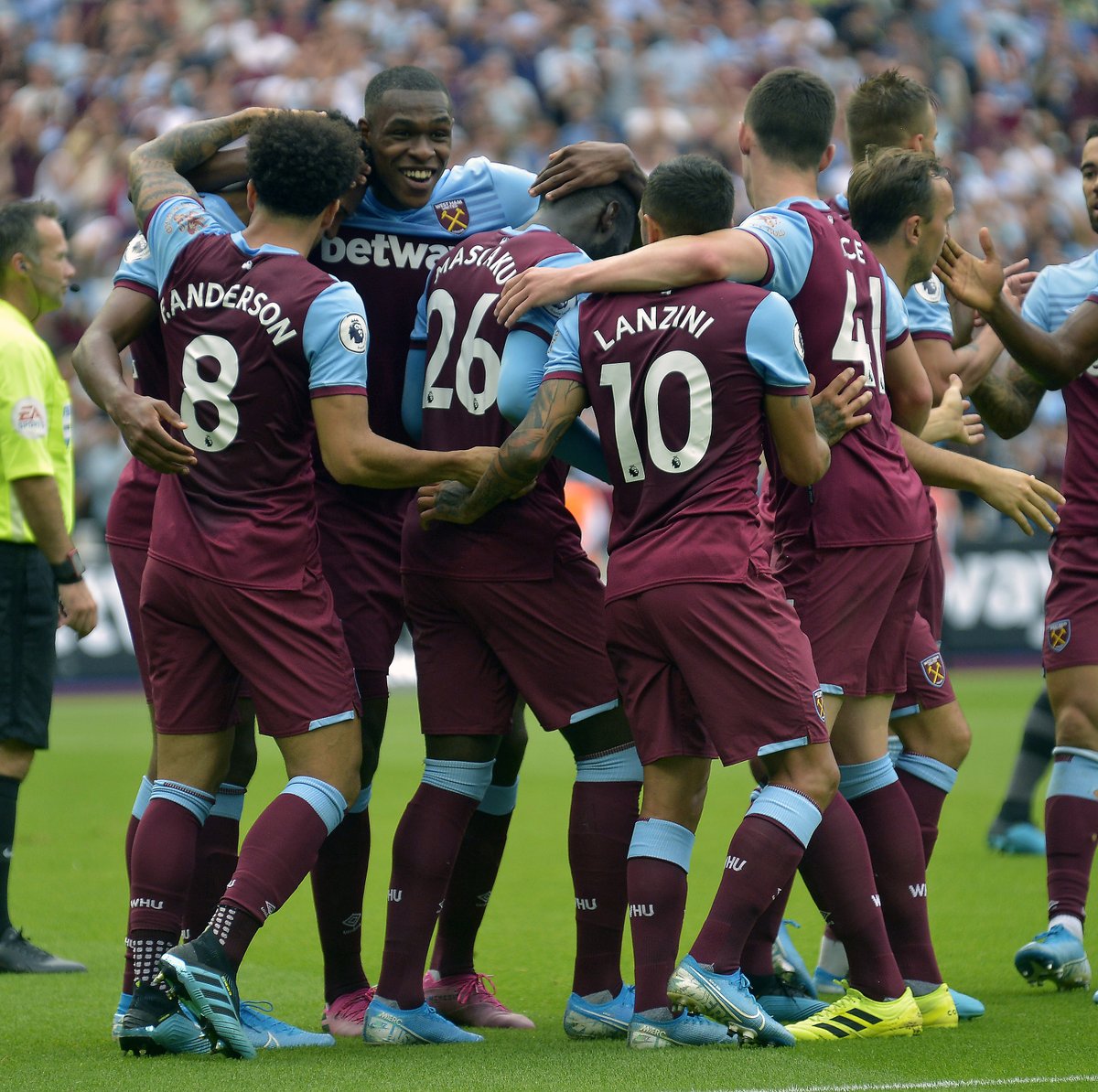 [英超]定位球定乾坤 诺丁汉森林逆转取胜