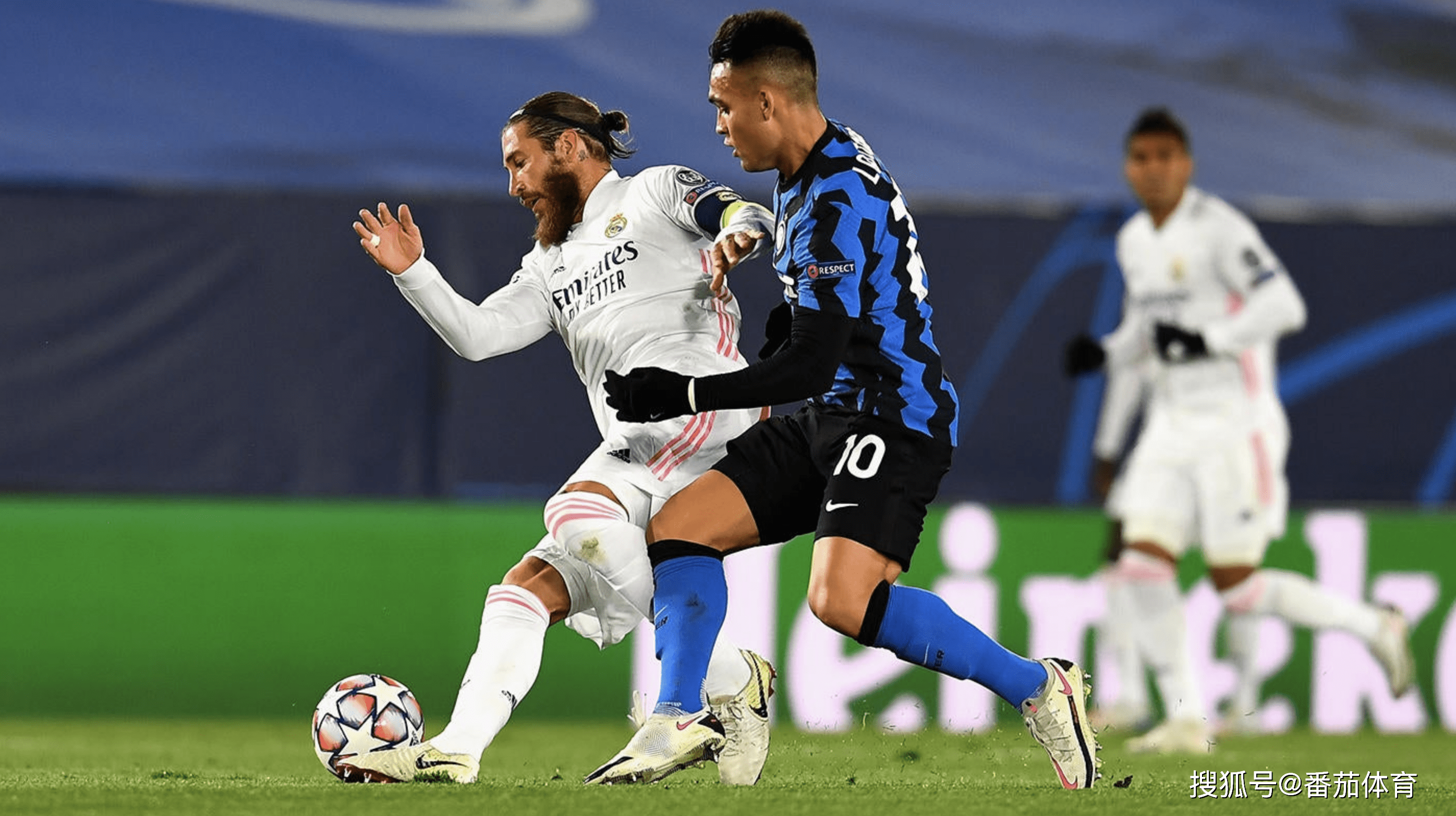 20岁的布朗尼第一次在比赛中遇到字母哥